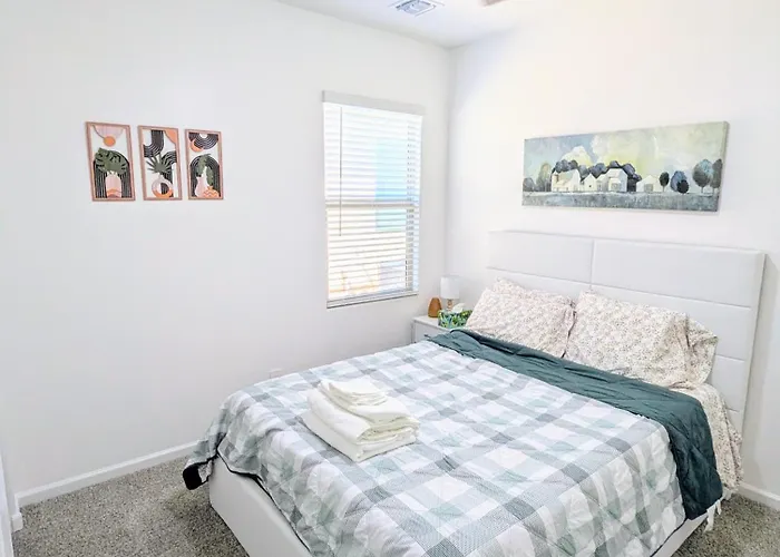 Spacious 3br - Pool, Playground, Ev Station L2, Near Freeway, Free Parking * Tucson